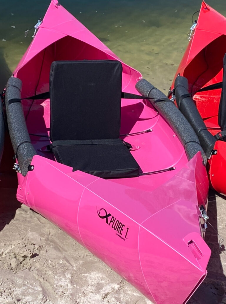 Pink Foldable Kayak Pink Foldable Kayak